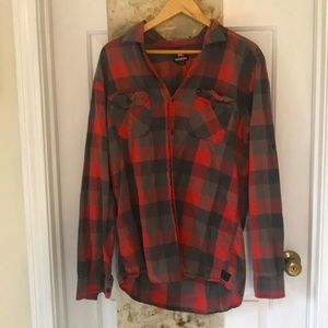 Quicksilver button up